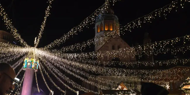 Подія 27 листопада - Різдвяний ярмарок у Майнці біля кафедрального собору Подія 27 листопада - Різдвяний ярмарок у Майнці біля кафедрального собору