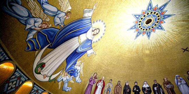 Подія 15 серпня - День Великої Мари або День Матері в Латвії Подія 15 серпня - День Великої Мари або День Матері в Латвії