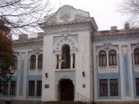 Житомирський краєзнавчий музей. 
 Житомир. 
 Параметры оригінала картинки 1024 X 768 
 440705 byte