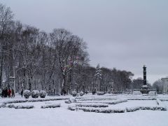 Зимовий парк. 
 Полтава. 
 Розмір 1024 X 768