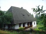 Старовинна хата. 
 Ужгород. 
 Параметры оригінала картинки 1024 X 768 
 286312 byte