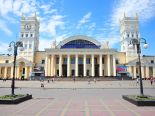 Харківський залізничний вокзал. 
 Харків. 
 Параметры оригінала картинки 1024 X 768 
 342556 byte