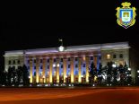 Будинок Херсонської обласної адміністрації. 
 Херсон. 
 Параметры оригінала картинки 1024 X 768 
 221333 byte