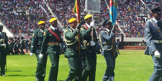  12  -     ǳ