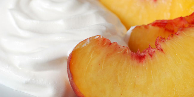 Подія 21 червня - Національний день персиків з кремом в США