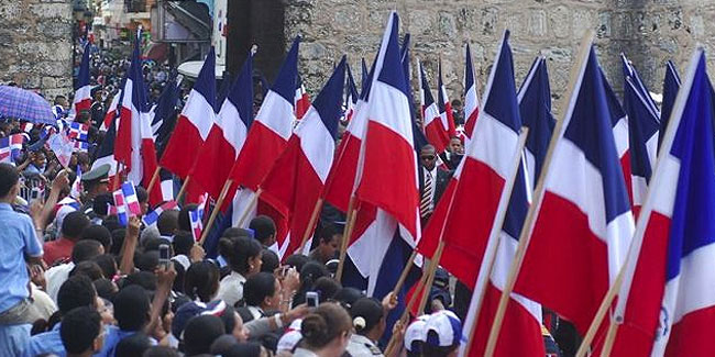 Подія 22 лютого - День Бандери або День прапора в Домініканській Республіці
