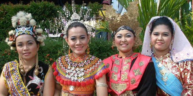 Подія 1 червня - Фестиваль Гавай Даяк в Сараваке, Малайзія