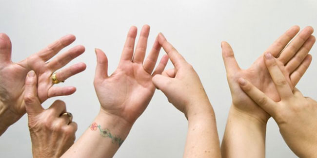 Подія 23 вересня - Міжнародний день мов жестів