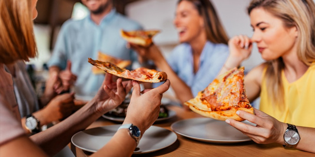 Подія 19 травня - Національний день вечірки з піцою в США