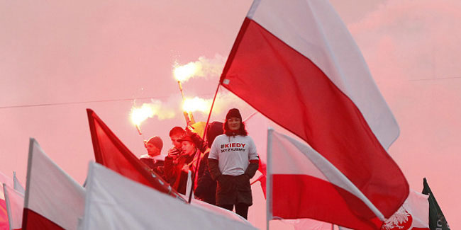 Подія 2 травня - День прапора в Польщі