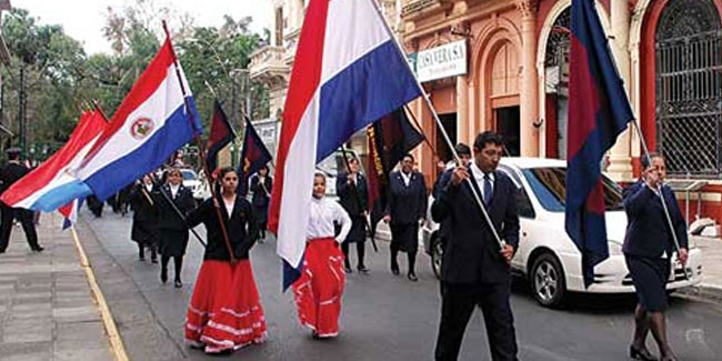 Подія 14 серпня - День прапора в Парагваї