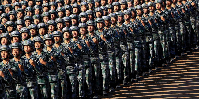 Подія 1 серпня - День збройних сил Китаю або річниця заснування Народно-визвольної армії Китайської Народної Республіки