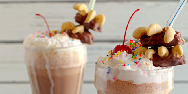 Подія 12 вересня - Національний день молочно-шоколадного коктейлю в США
